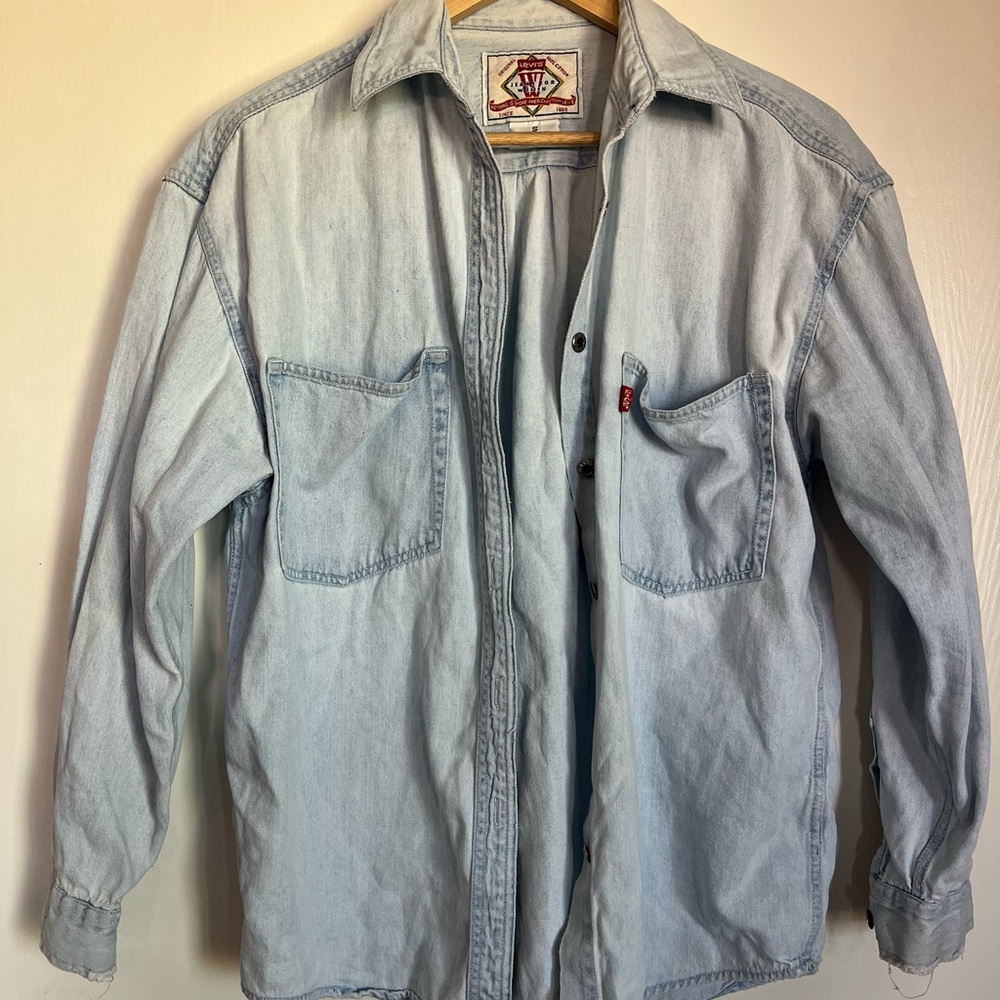 Levi's Classic Light Blue Denim Shirt